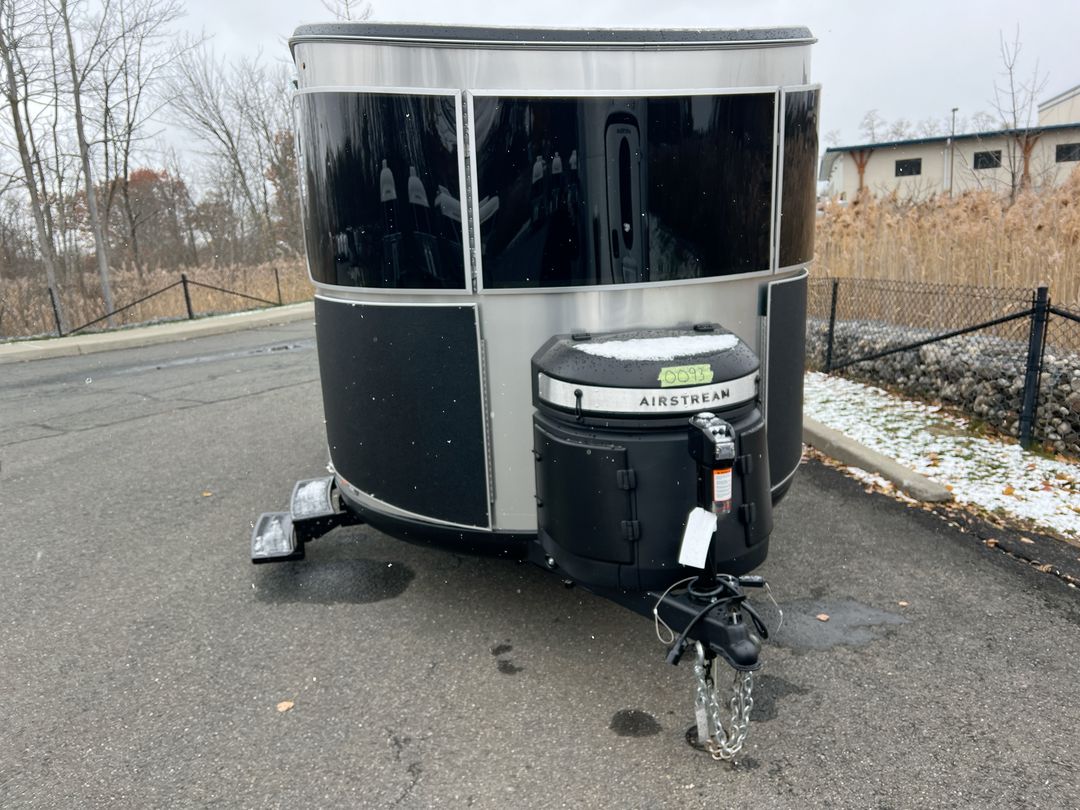 2026 Airstream 20Xe Base